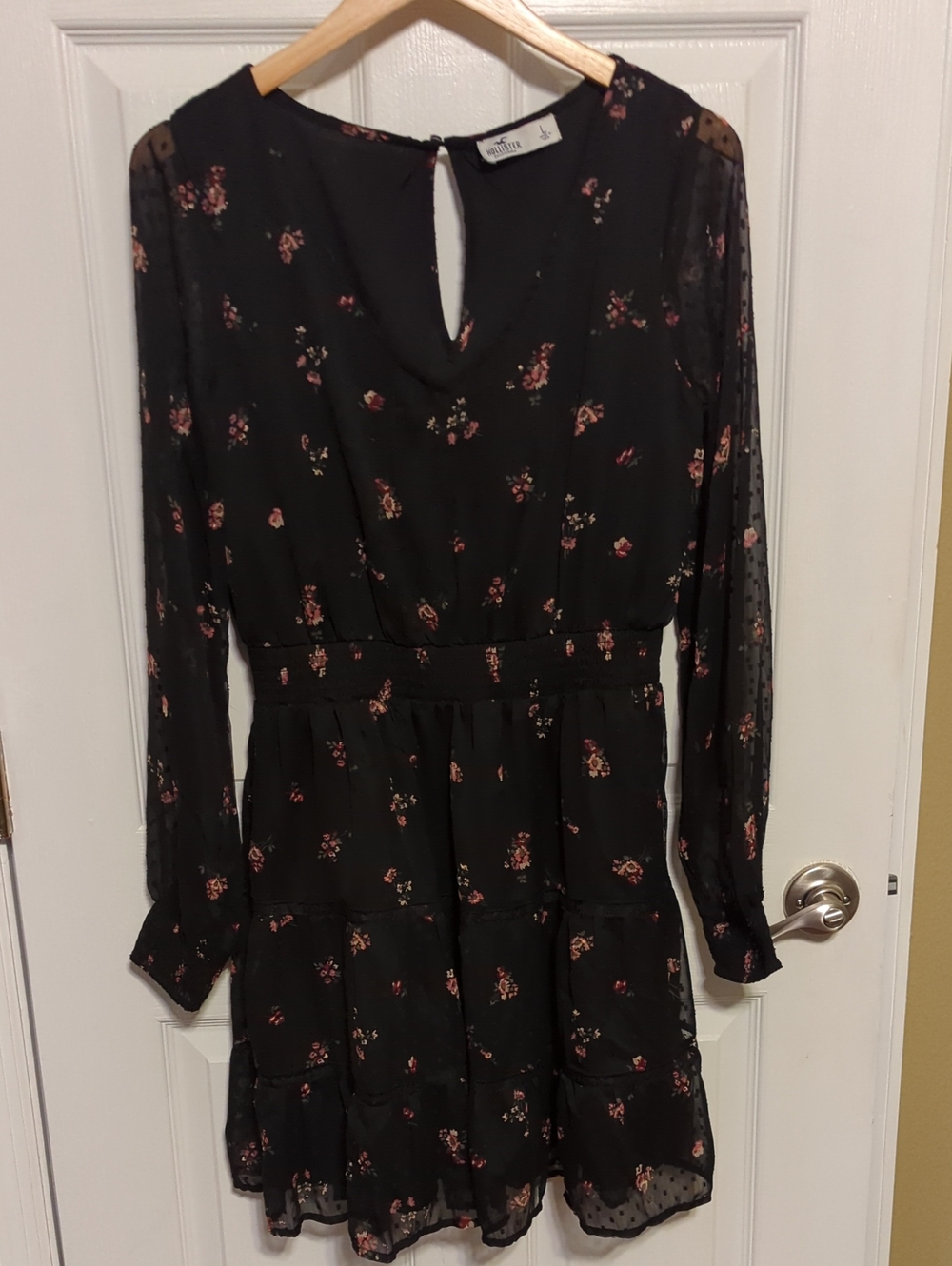 Hollister Black Floral Long-Sleeve Tiered Mini Dress